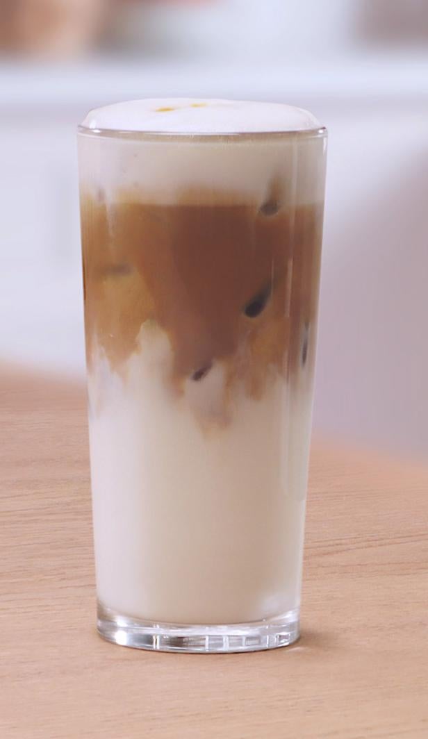 Iced Caramel Latte Macchiato