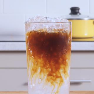 Sparkling Iced Coffee Recipe | Nescafé AU