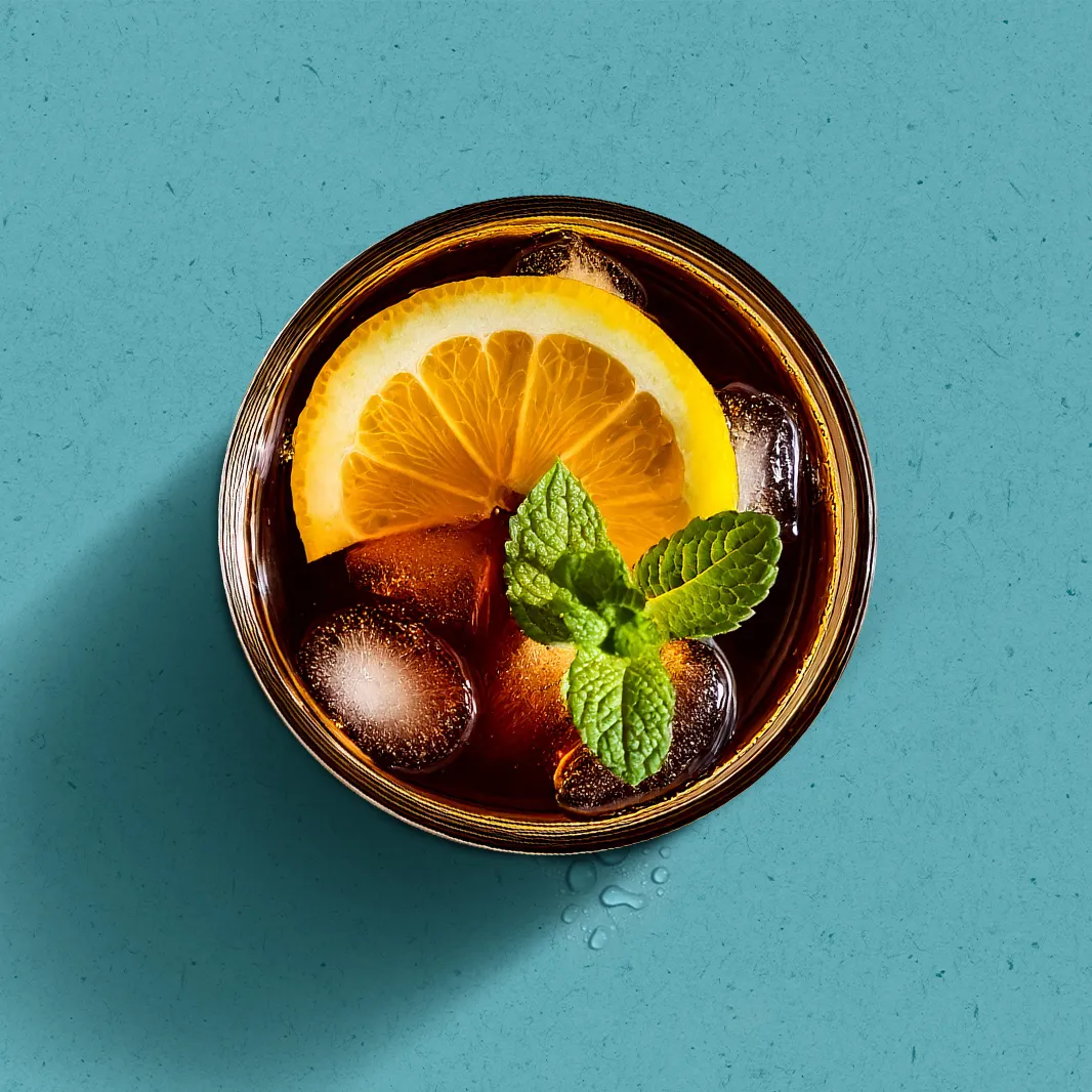 Glass of ice