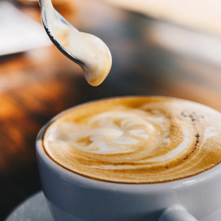 flat white coffee