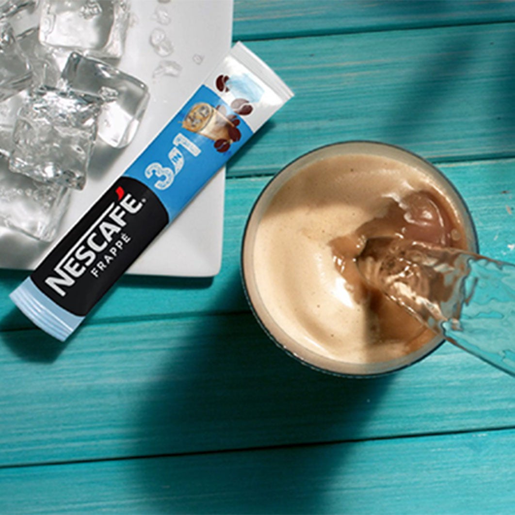 Как да приготвиш NESCAFÉ 3in1 FRAPPÉ? 