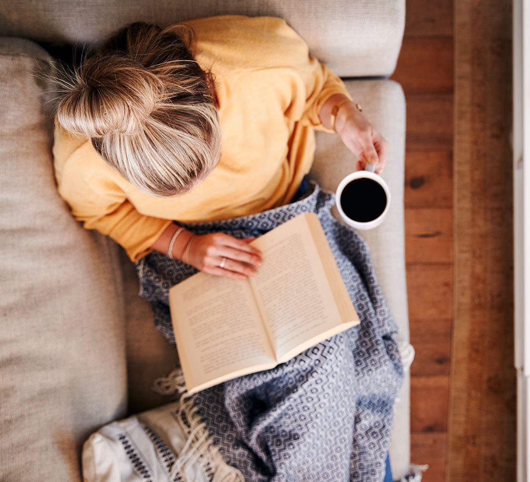 кафе книга за гордата феминистка