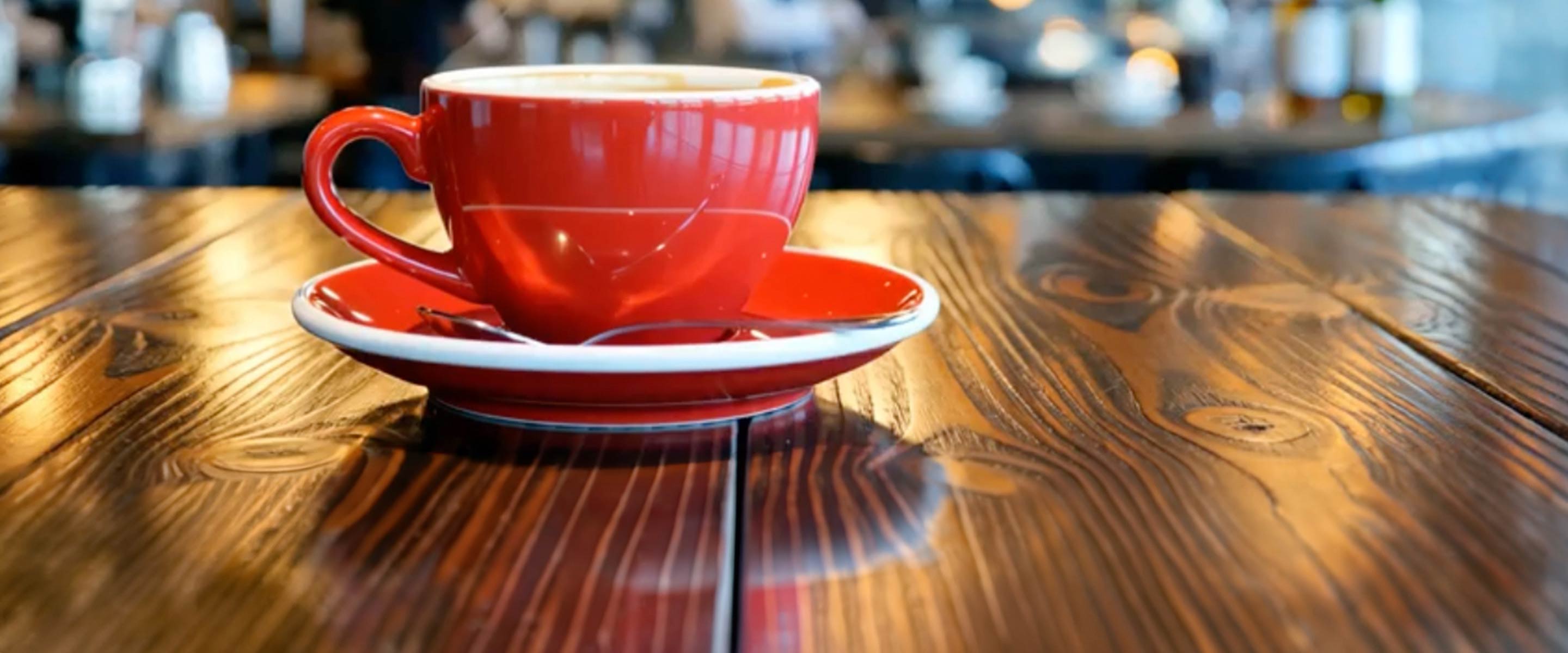 Мечтаеш за неустоимо лате, но у дома?