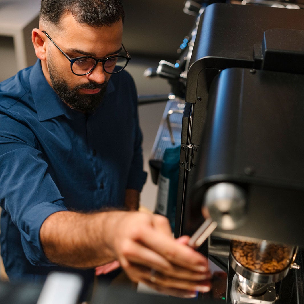 barista criando novas receitas