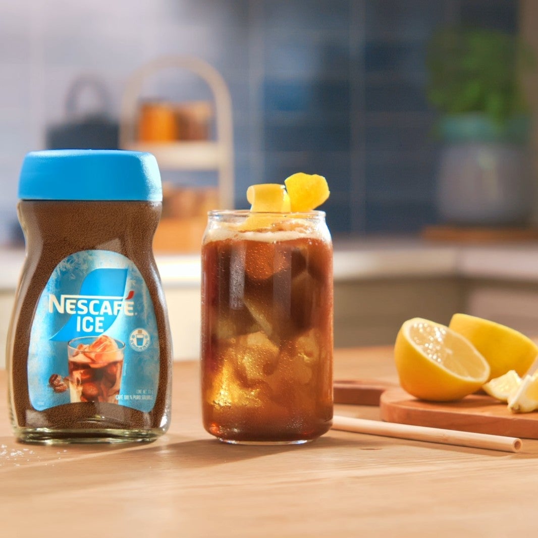 LEMON VANILLA ICED COFFEE SPRITZ