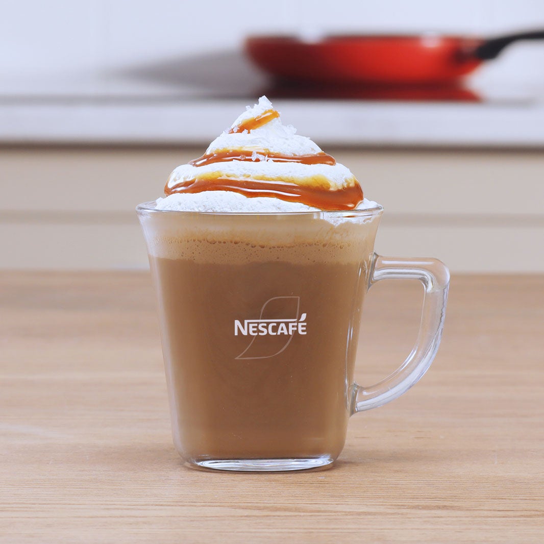 Latte de caramelo salado