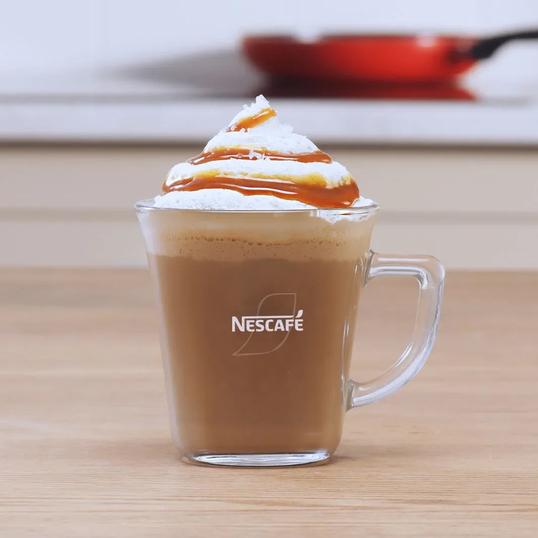 Latte de caramelo salado