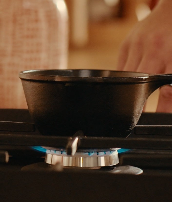 Heating milk