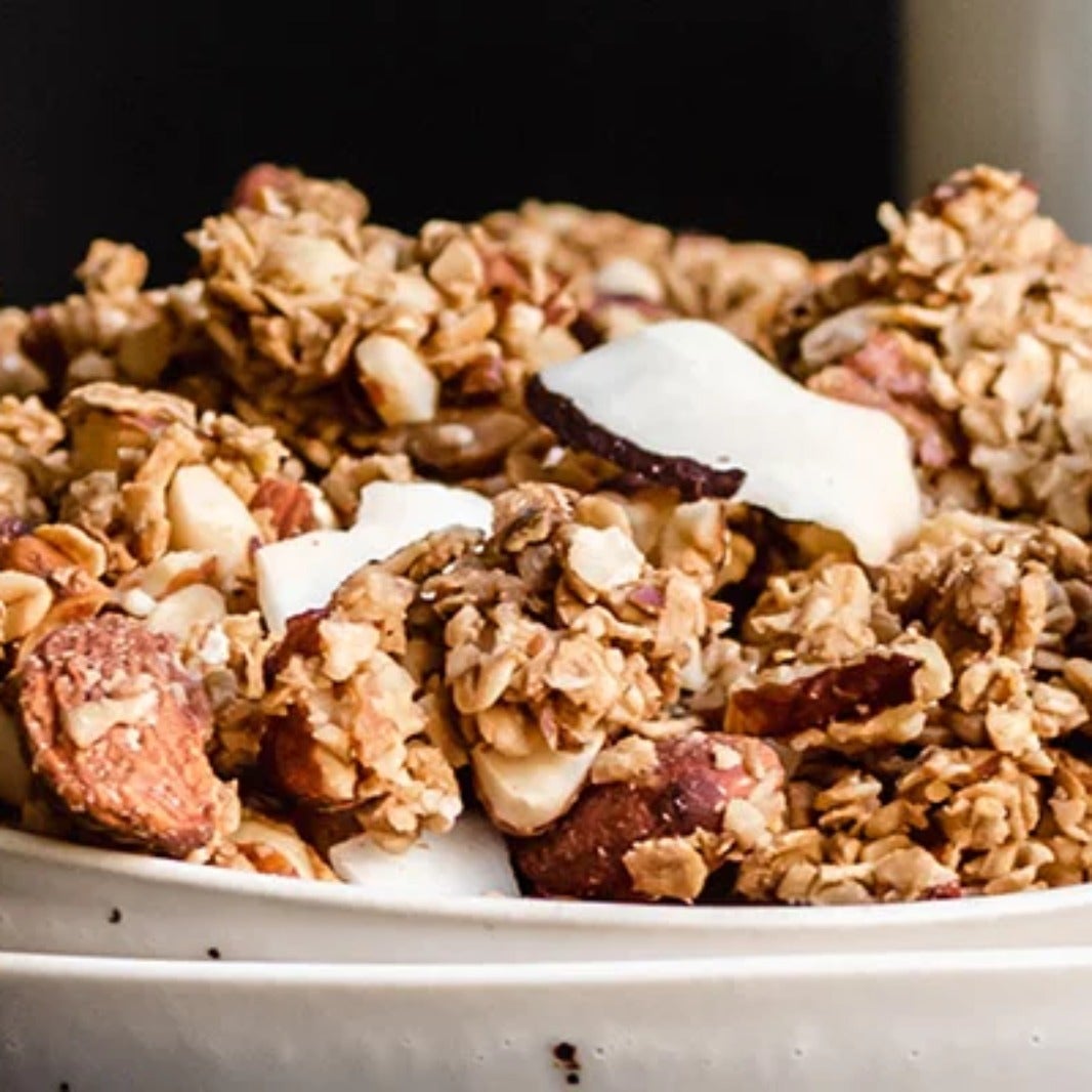 COCONUT COFFEE GRANOLA