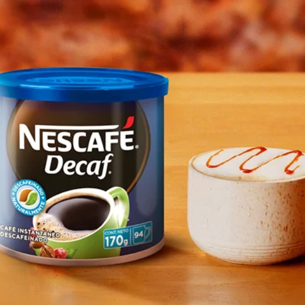 Latte de caramelo cremoso descafeinado