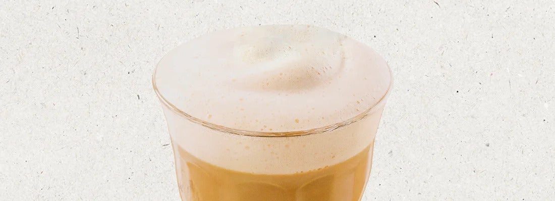 Deliciosa taza de café espumoso NESCAFÉ®
