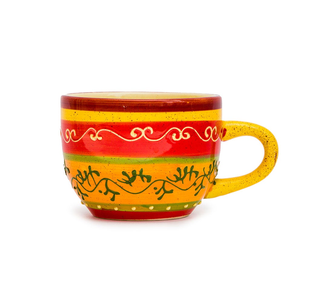 Taza de café con varios colores
