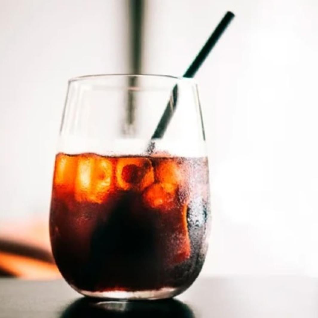 Pausa tu día y disfruta un refrescante café frío con NESCAFÉ®