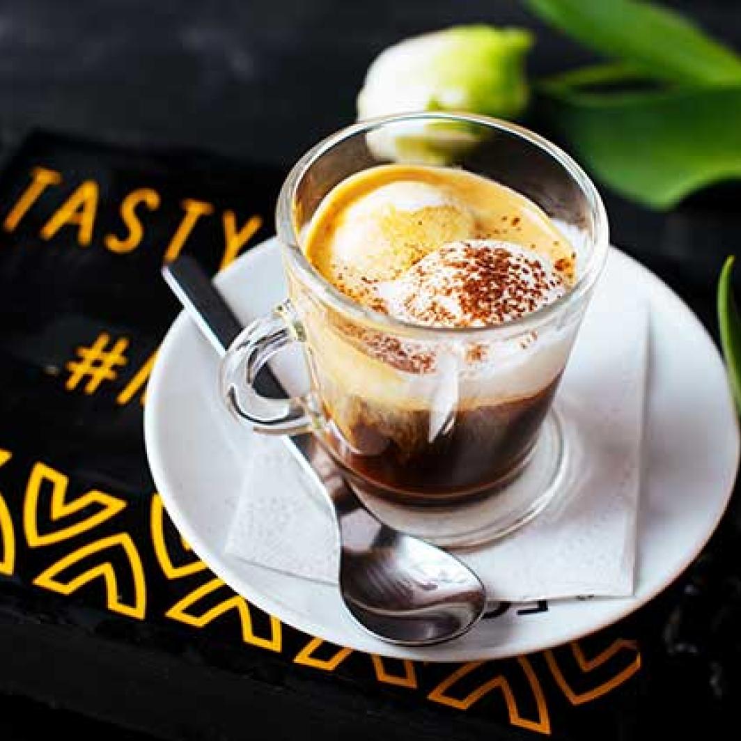 Conoce qué es el café bombón y cuándo puedes disfrutarlo