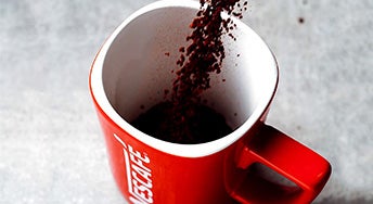 NESCAFE red cup