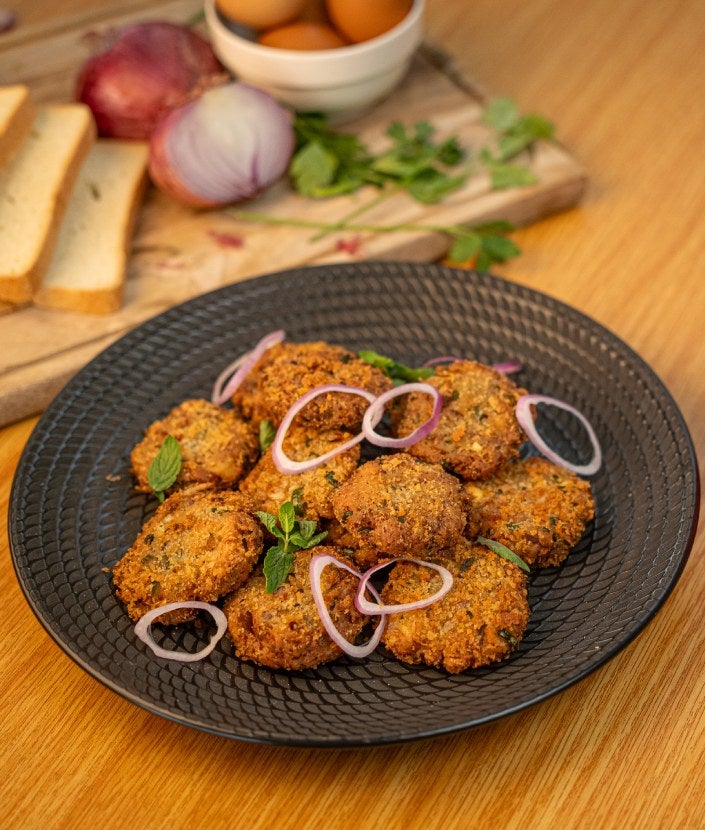 Bread and egg tikki