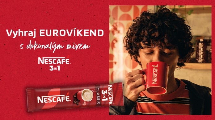 soutěžní vizuál s produktem NESCAFÉ 3in1 a chlapcem pijícím kávu z NESCAFÉ hrníčku
