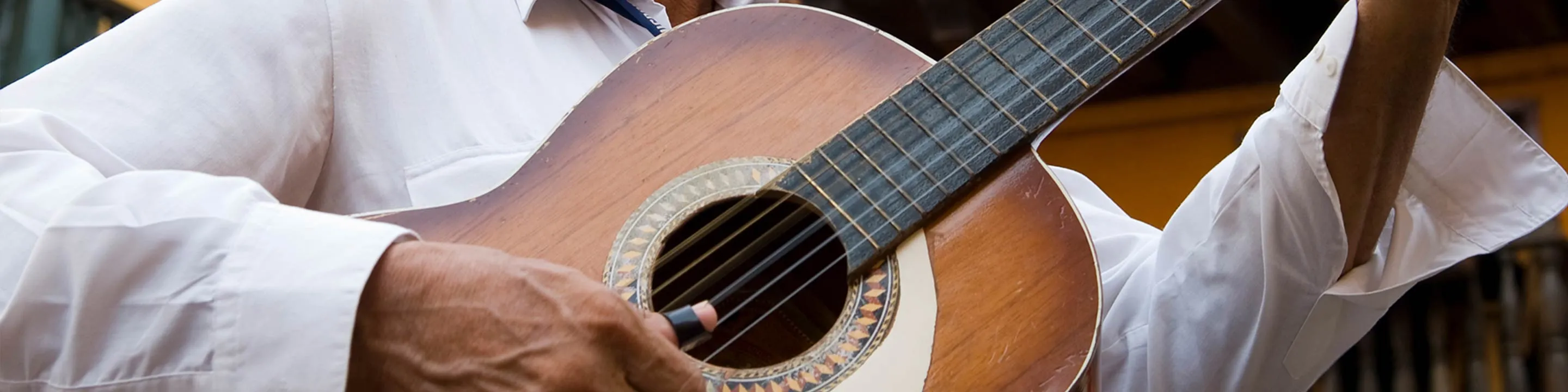 Fühle den Fluss dieser kolumbianischen Rhythmen