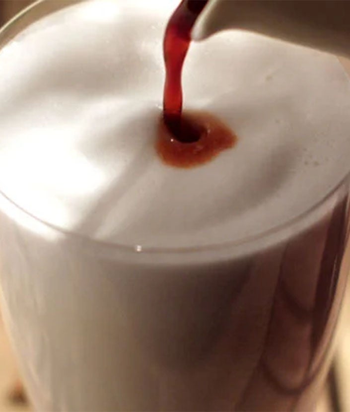 NESCAFÉ Frappé Latte Macchiato