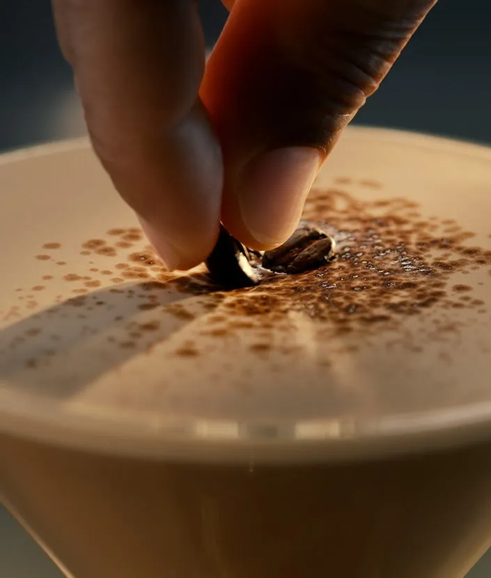 Receta de Espresso Martini - Paso 8