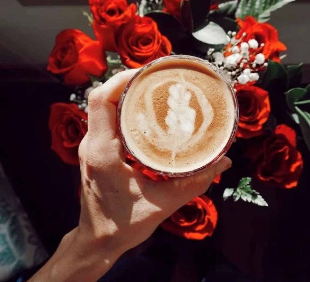  Coffee and some flowers