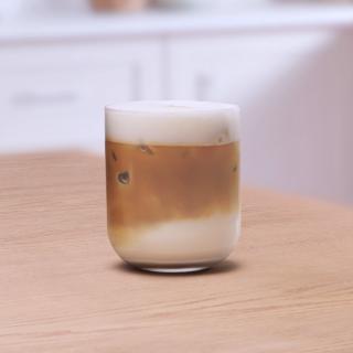 Iced Vanilla Latte Recipe | Nescafé UK & Ireland