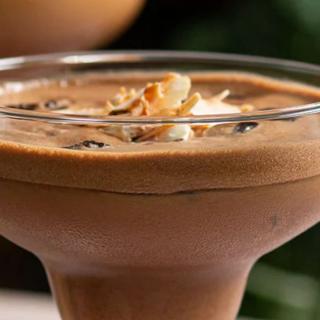 Our Recipes | Coco Loco Cocktail Recipe| Nescafé UK & IE