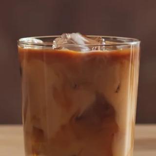 Our Recipes | Iced Au Lait Recipe | Nescafé UK & IE