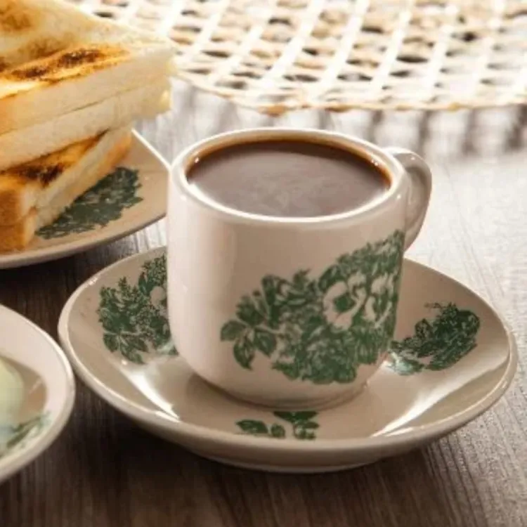 Breaksfast and coffee