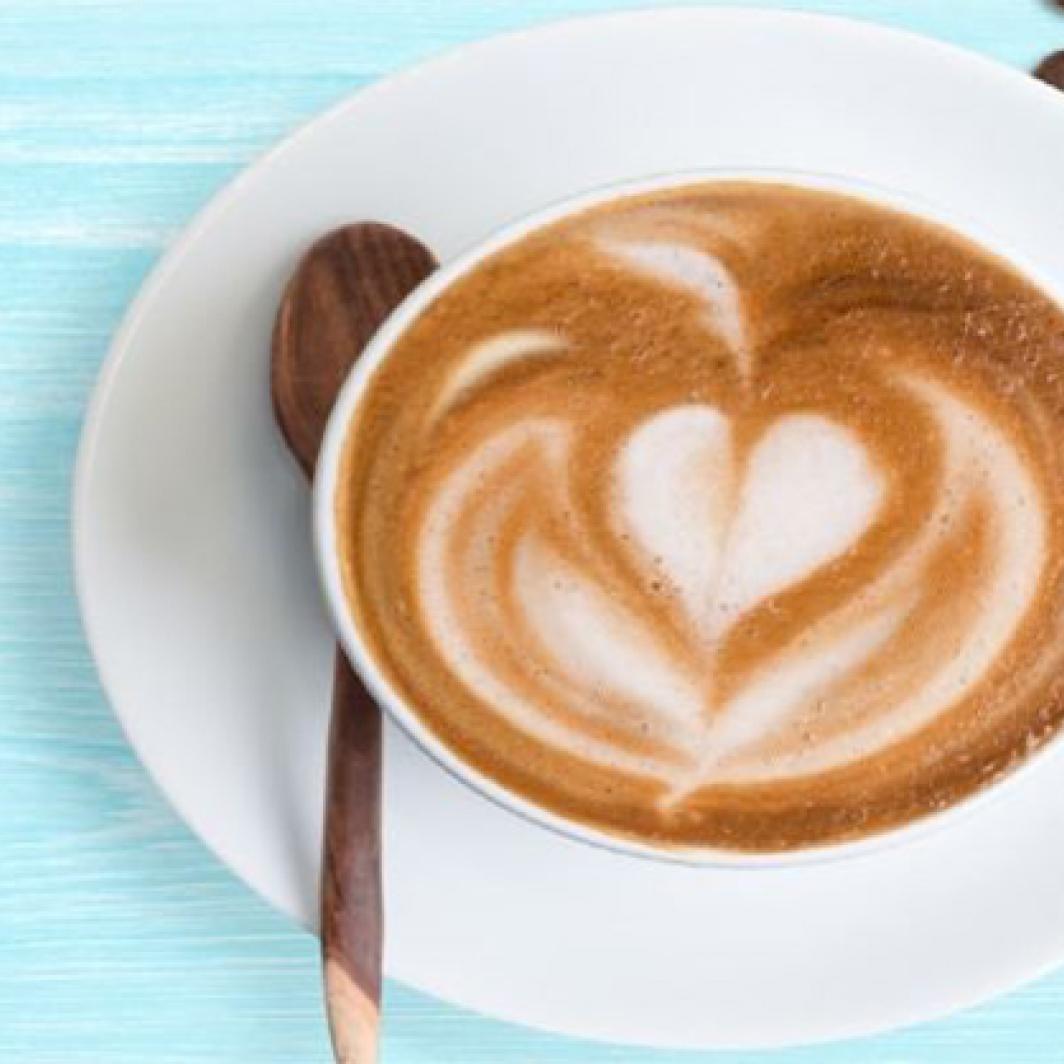 How To Make a Latte at Home