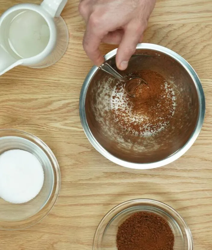 dalgona coffee Step 1