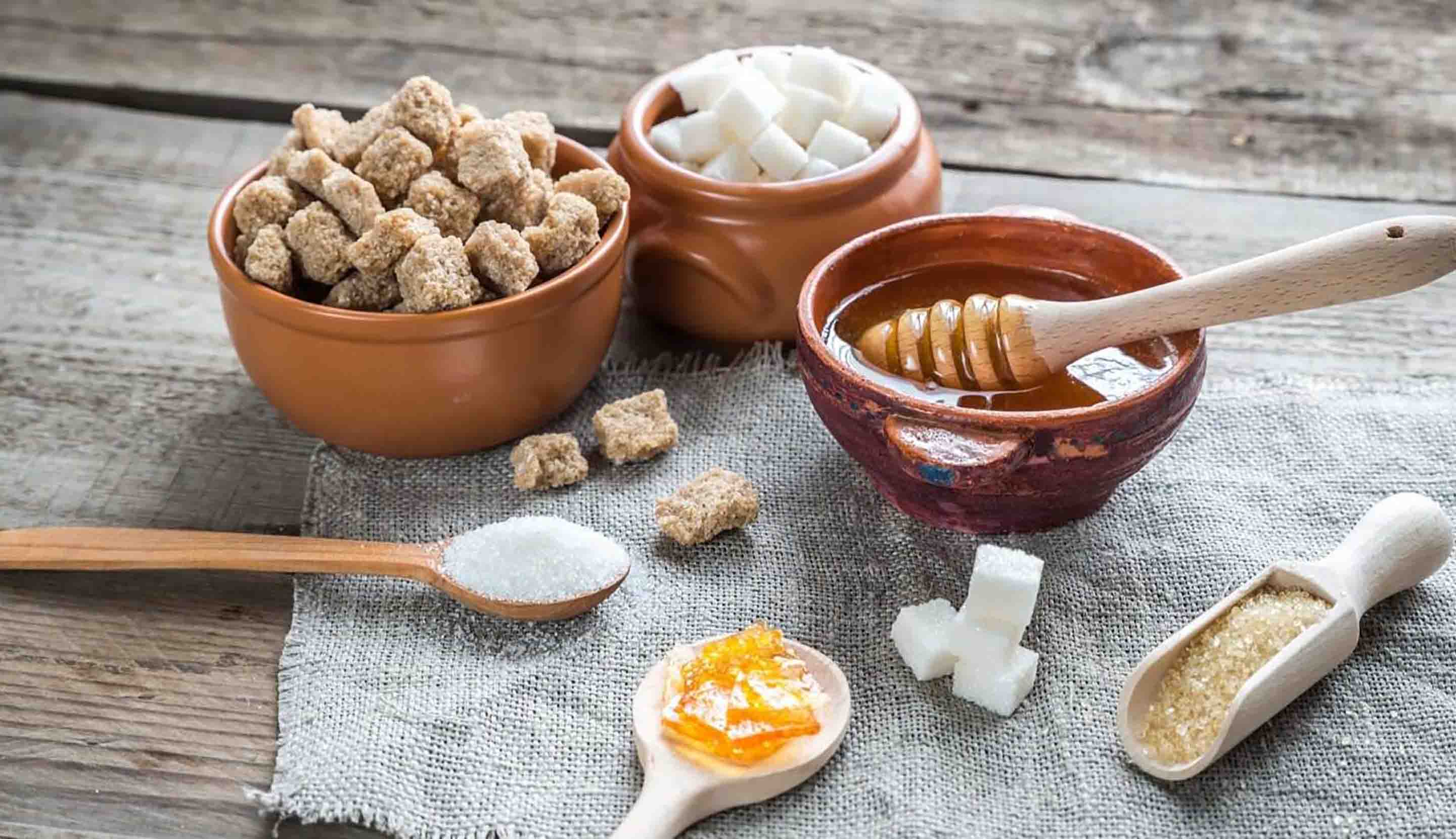 Berbagai Pilihan Gula dan Bahan-bahan Manis untuk Kopi Kamu si Penyuka Manis!