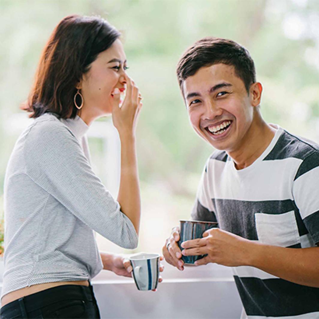 7 Cara Menikmati Kopi Premium NESCAFÉ Gold Bersama Teman-Teman