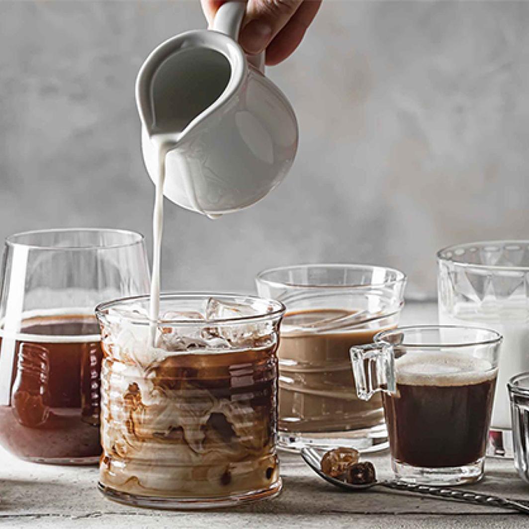 Cara Meracik Kopi Kemasan yang Enak untuk Menemani Waktu Kerja di Rumah