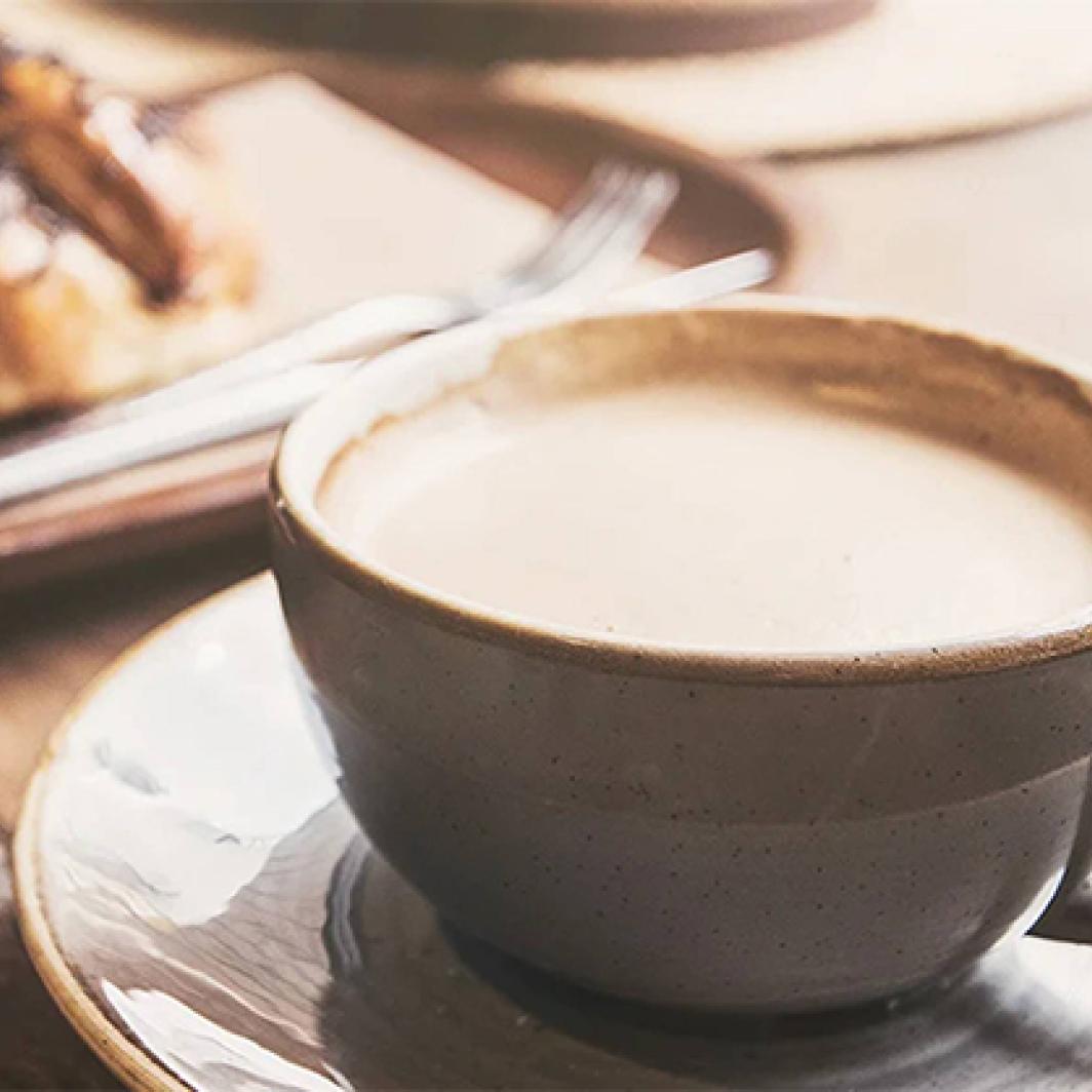 Get to Know Cafe Con Leche, a Coffee From Spain Loved by Many People