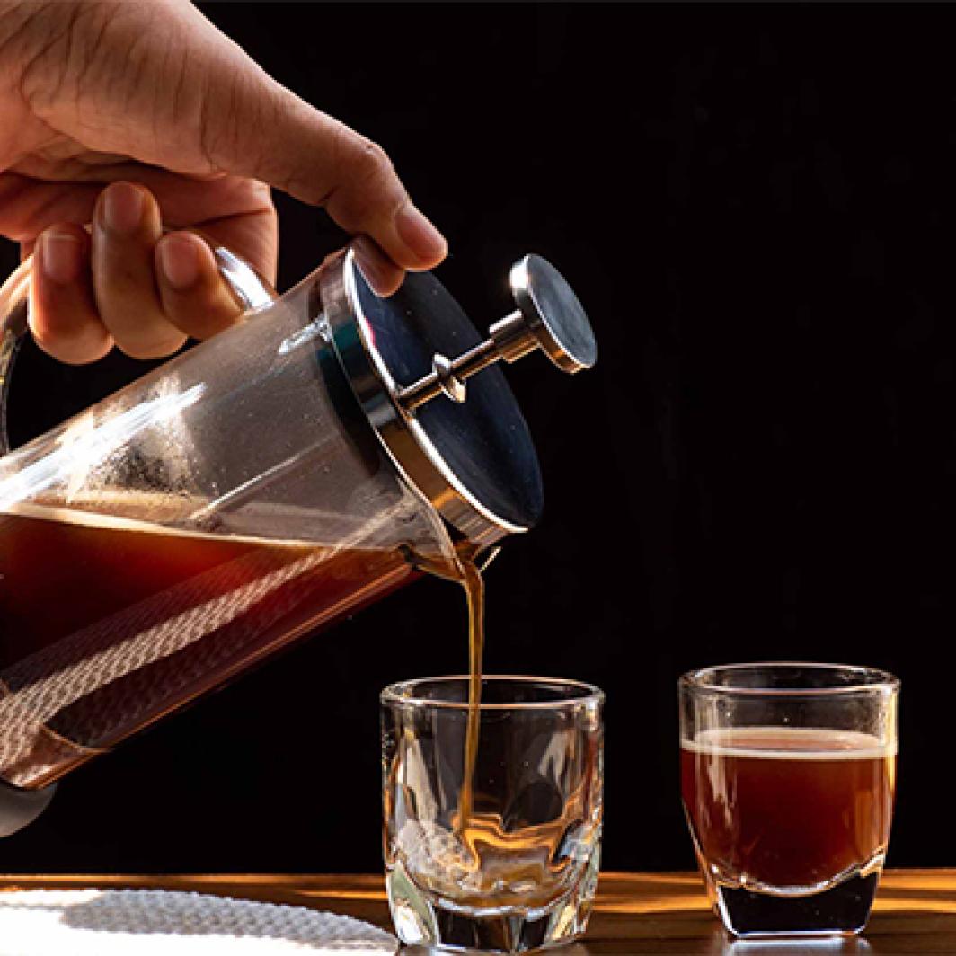 Resep Kopi Espresso Enak Tanpa Mesin. Nikmatnya Pas!