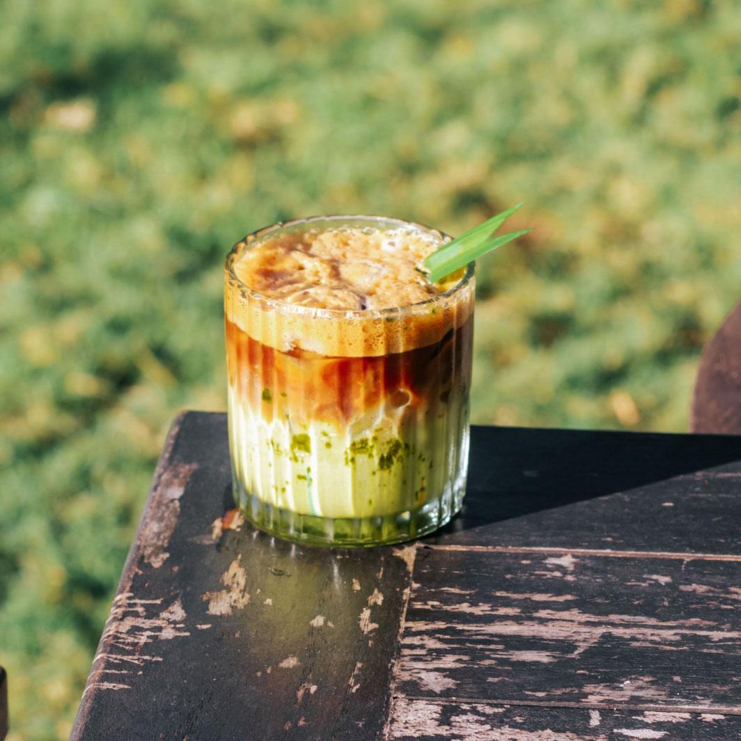 Segarnya Kopi Pandan, Minuman Hits yang Bikin Ketagihan