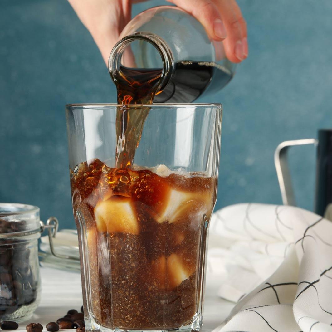 Americano Double Shot: Sensasi Nikmat Kopi yang Makin Kuat!