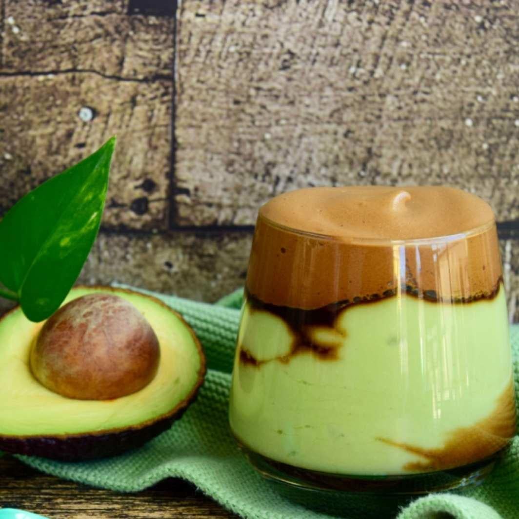 Avocado Coffee: Sensasi Minuman Kekinian yang Wajib Kamu Coba!