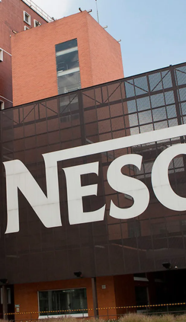 nescafe logo