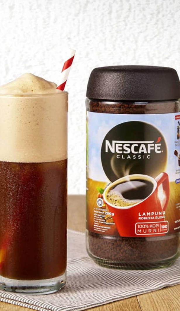 Praktis! Cuma Perlu 2 Bahan Bisa Bikin Ice Frappé Coffee!