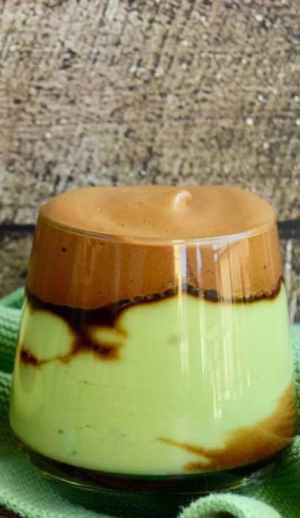 Avocado Coffee: Sensasi Minuman Kekinian yang Wajib Kamu Coba!
