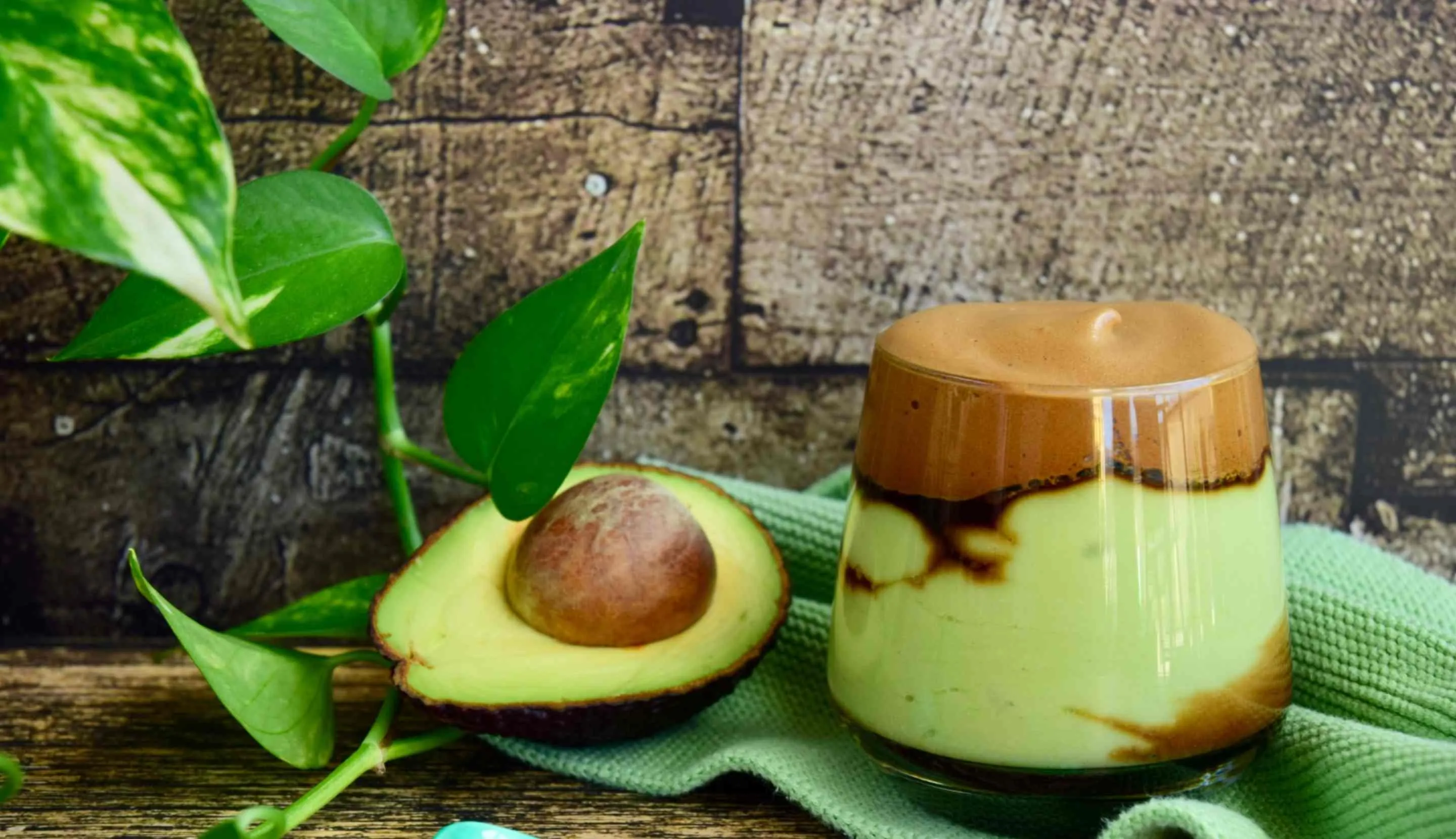 Avocado Coffee: Sensasi Minuman Kekinian yang Wajib Kamu Coba!