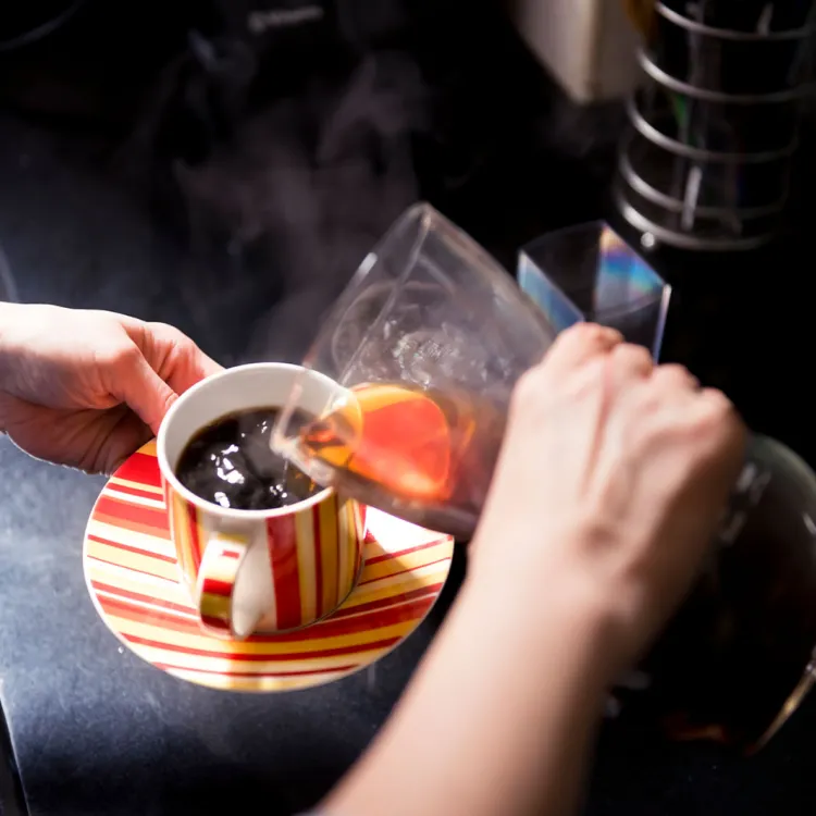 origini del caffè nero lungo