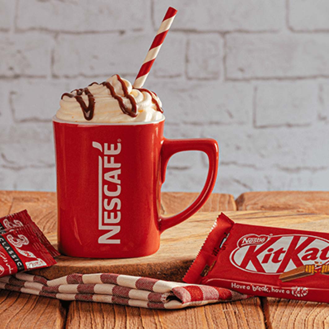 كيت كات مع نسكافيه شيك