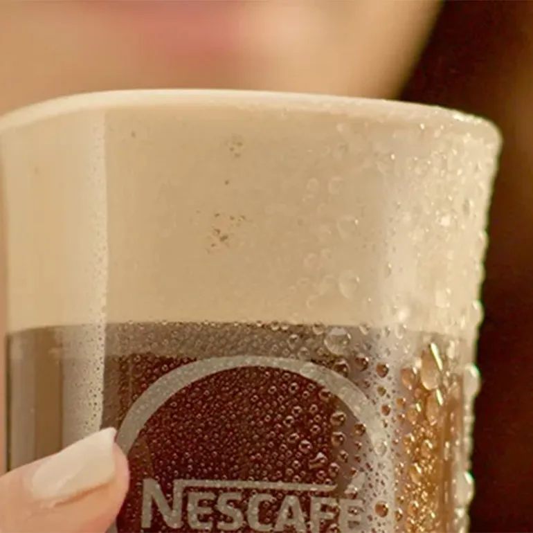 NESCAFÉ Frappé Americano step 4
