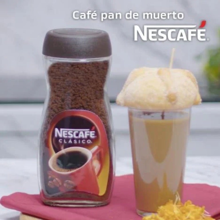NESCAFÉ® Café pan de muerto