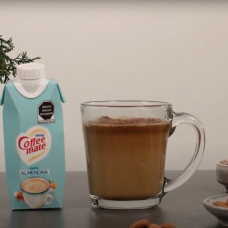 NESTLÉ® COFFEE MATE® almendra cocoa