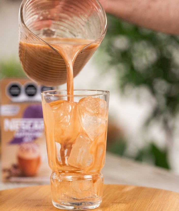 Iced white moka-ppuccino - paso 1