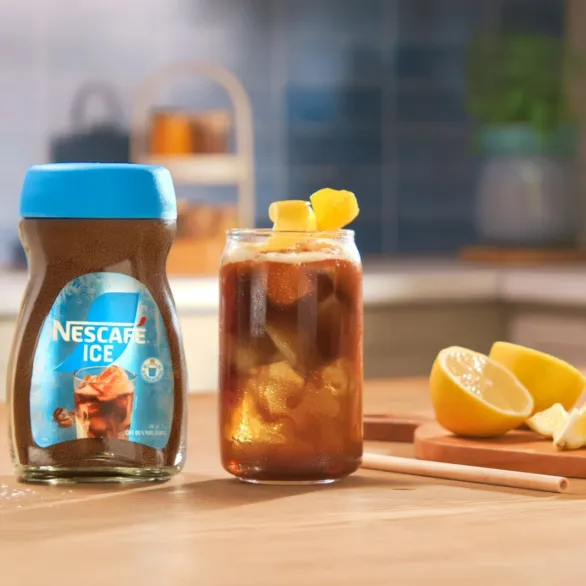 LEMON VANILLA ICED COFFEE SPRITZ